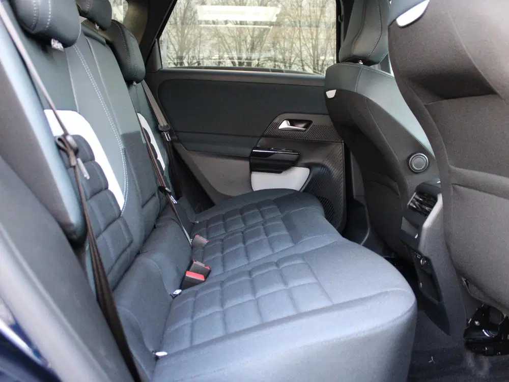 Citroën C5 Aircross Citroen C5 Aircross 1.2 Hybrid 145 Busines uit 2026, foto 11