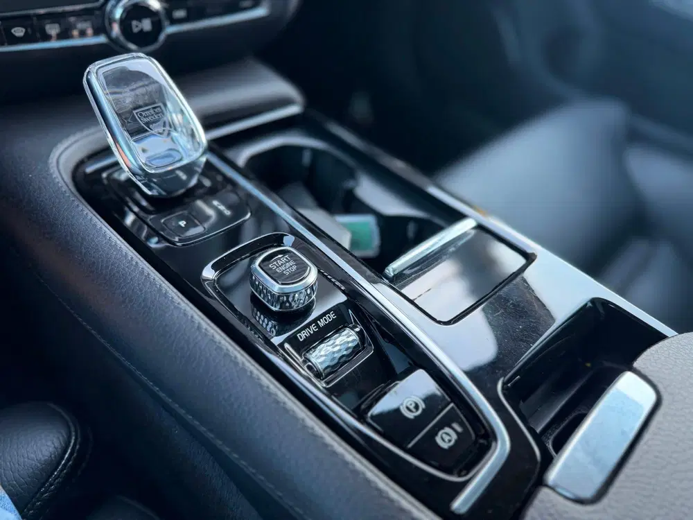 Volvo V60 2.0 T8 Recharge AWD Inscription Plug in hy uit 2020, foto 11