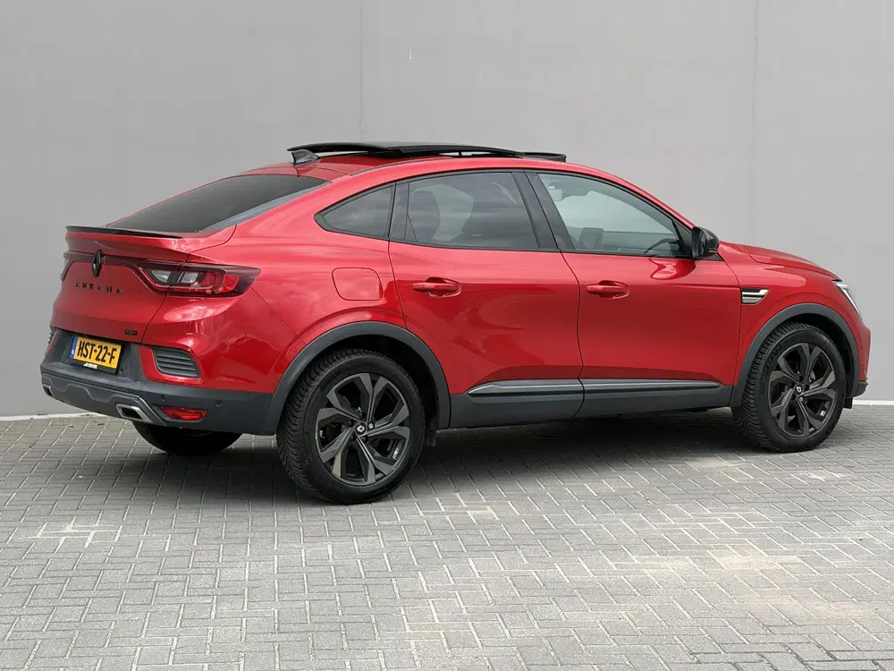 Renault Arkana 1.6 E-Tech hybrid 145 E-Tech engineered uit 2023, foto 3