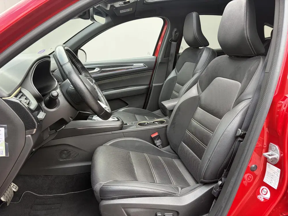 Renault Arkana 1.6 E-Tech hybrid 145 E-Tech engineered uit 2023, foto 6
