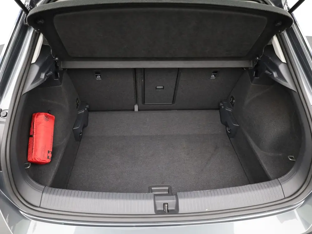 Volkswagen T-Roc 1.0 TSI Life Business | Stoelverwarming | A uit 2022, foto 19