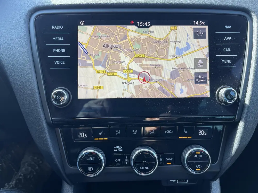 Skoda Octavia 1.0 TSI Greentech Ambition Business Trek uit 2019, foto 13