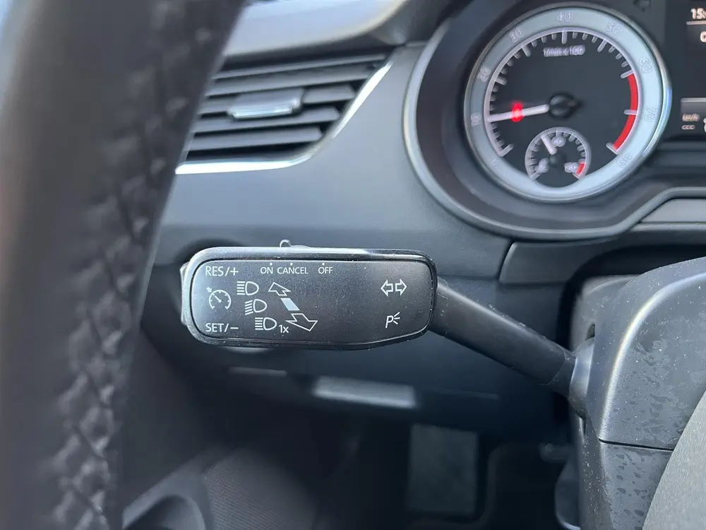 Skoda Octavia 1.0 TSI Greentech Ambition Business Trek uit 2019, foto 14