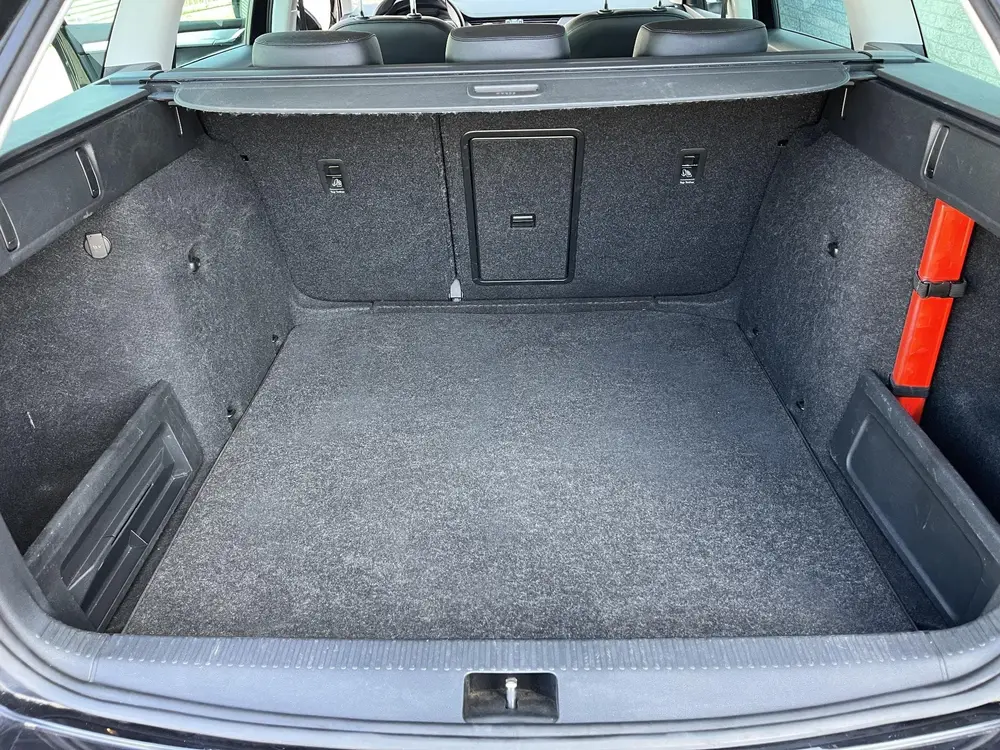 Skoda Octavia 1.0 TSI Greentech Ambition Business Trek uit 2019, foto 17
