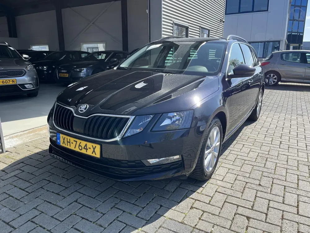 Skoda Octavia 1.0 TSI Greentech Ambition Business Trek uit 2019, foto 6