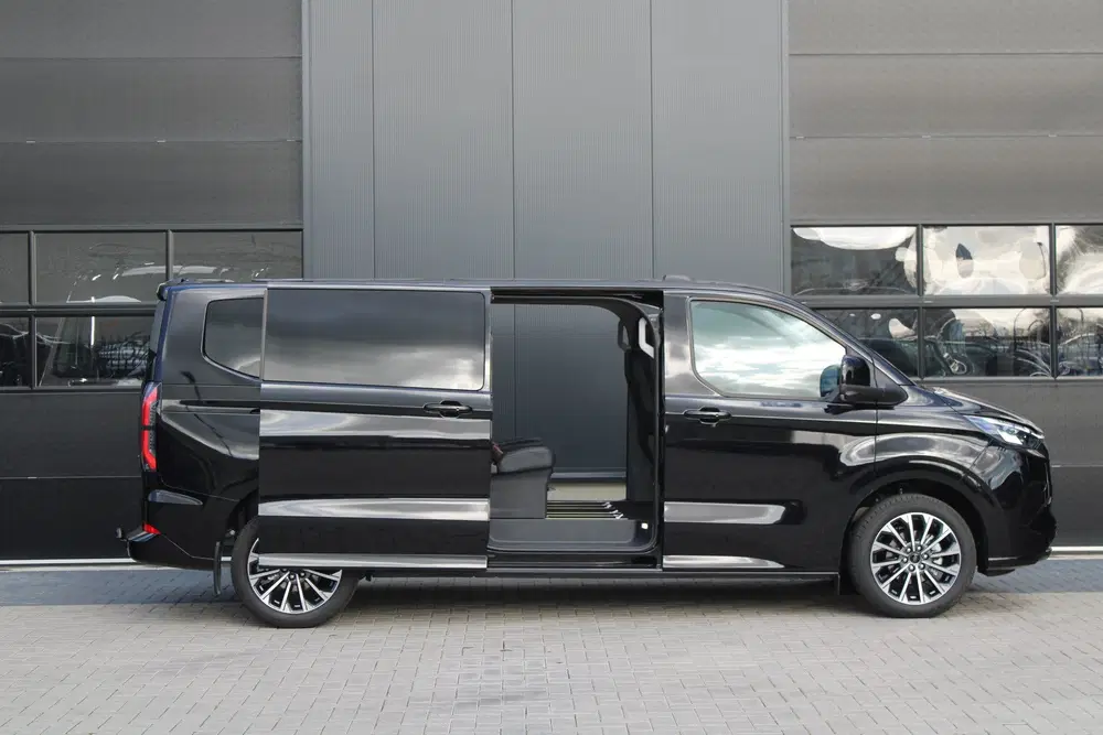 Ford Tourneo Custom 340 2.5 PHEV L2H1 Titanium X 232pk uit 2025, foto 5