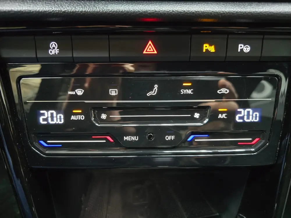Volkswagen T-Roc 1.0 TSI R-Line IQ Drive Pakket Navi LED Cli uit 2023, foto 12