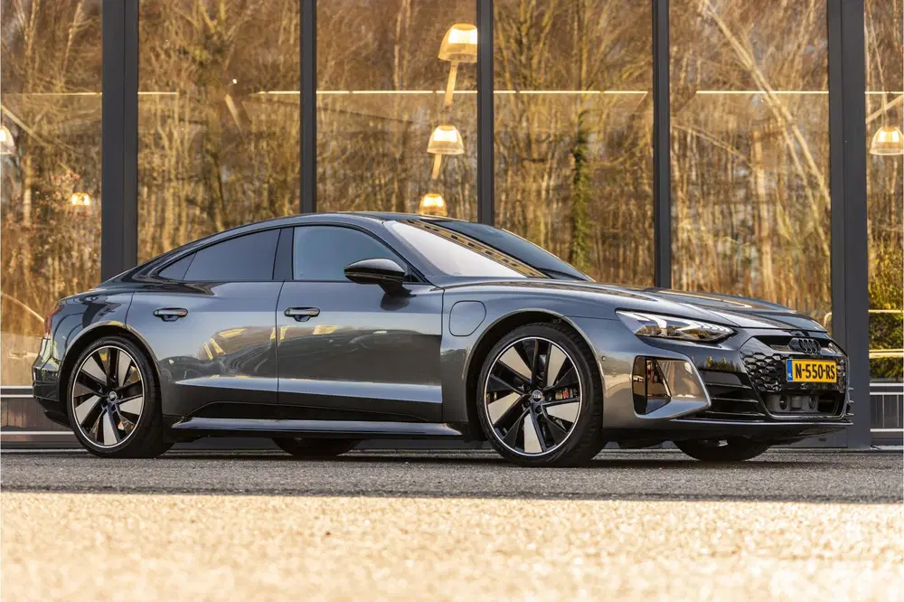 Audi e-tron GT edition ZERO 93 kWh SOH 92% (bj 2021) uit 2021
