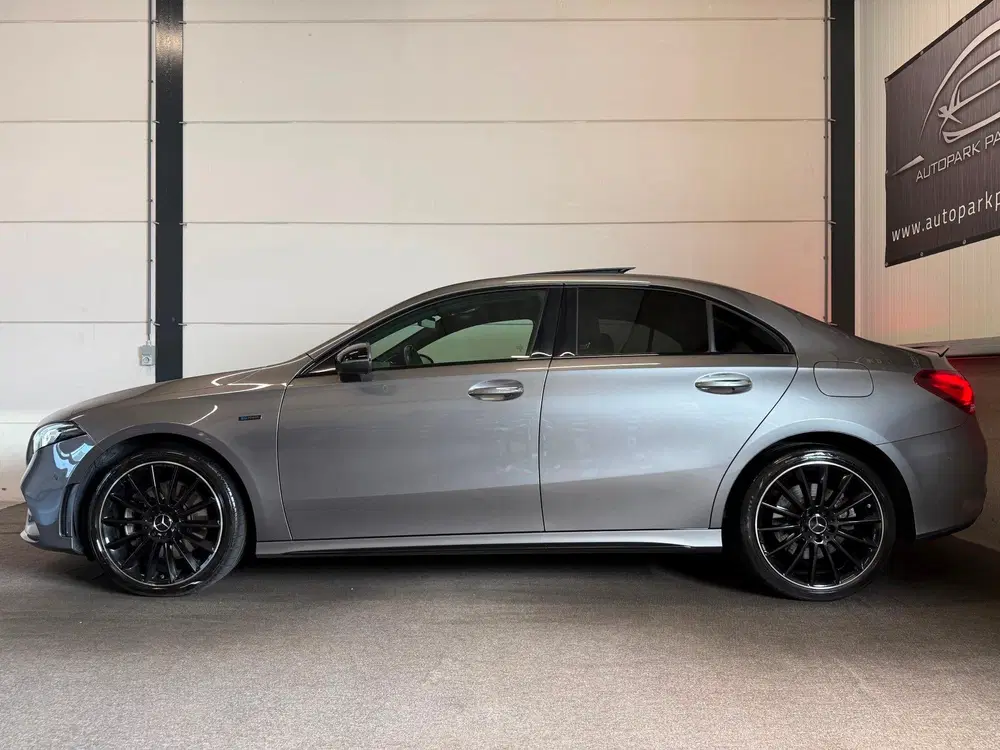 Mercedes-Benz A-Klasse 250e AMG BTW uit 2021, foto 4