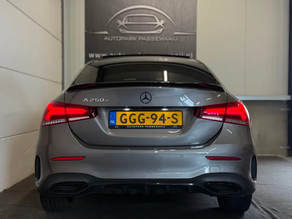 Mercedes-Benz A-Klasse 250e AMG BTW uit 2021, foto 7