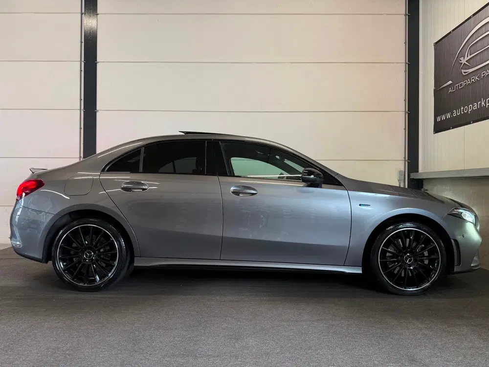 Mercedes-Benz A-Klasse 250e AMG BTW uit 2021, foto 9