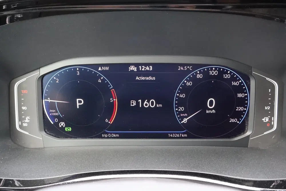 Volkswagen Transporter 2.0 TDI L1 H1 4Motion Automaat Bulli uit 2023, foto 19