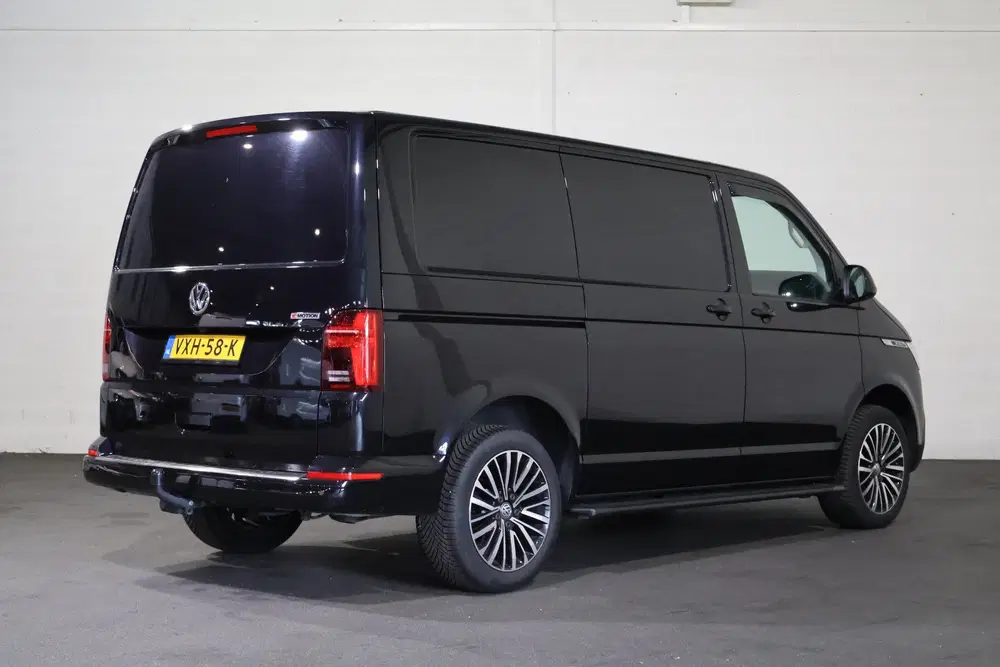 Volkswagen Transporter 2.0 TDI L1 H1 4Motion Automaat Bulli uit 2023, foto 9