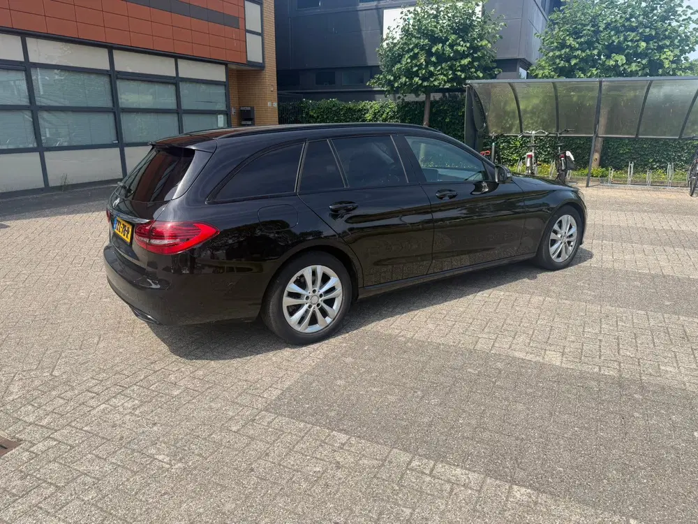 Mercedes-Benz C-Klasse Benz C-Klasse C220 INRUIL MOGELIJK uit 2020, foto 2