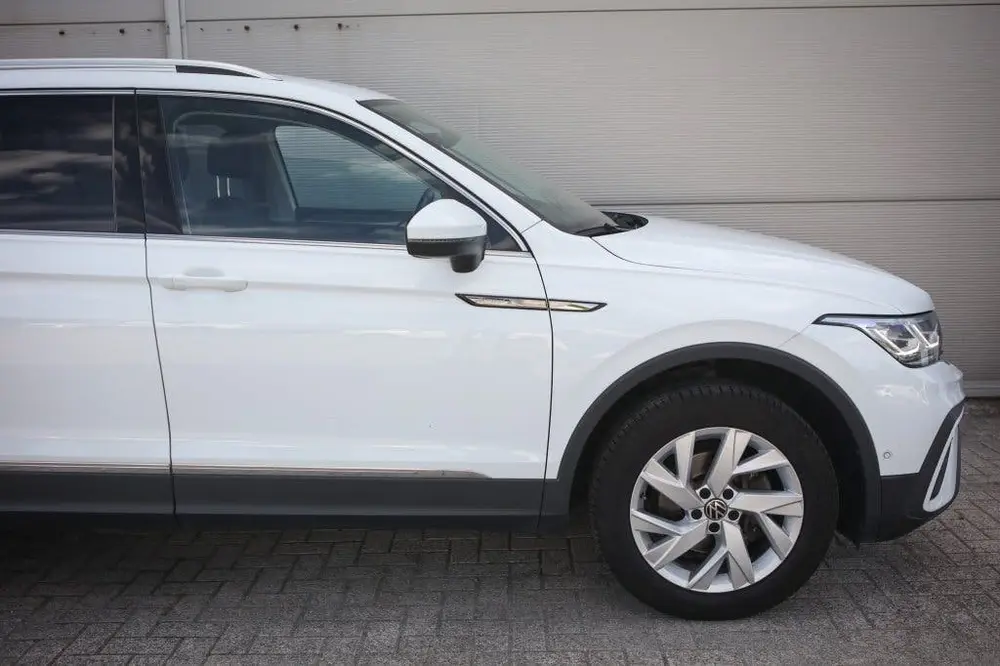 Volkswagen Tiguan Allspace 1.5 TSI Elegance 7p. (bj 2021) uit 2021, foto 20