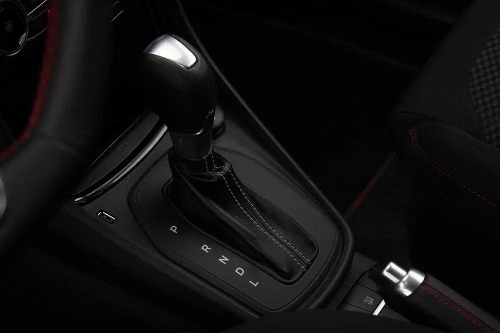 Ford Puma 1.0 EcoBoost Hybrid ST-Line Carplay uit 2023, foto 6