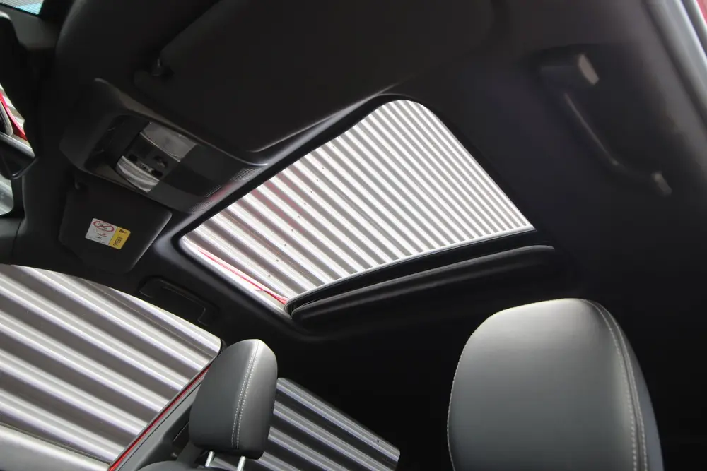 Mitsubishi Outlander 2.4 PHEV Instyle Opendak uit 2021, foto 11