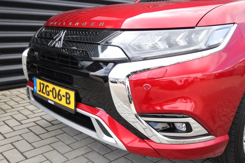 Mitsubishi Outlander 2.4 PHEV Instyle Opendak uit 2021, foto 20