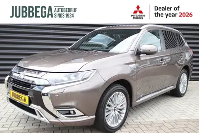 Mitsubishi Outlander 2.4 PHEV Instyle Leder uit 2021