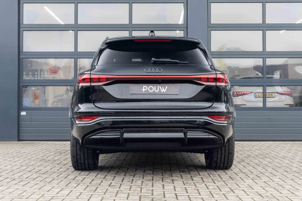Audi Q6 e-tron 306pk S-line Edition Performance 100 kWh uit 2025, foto 9