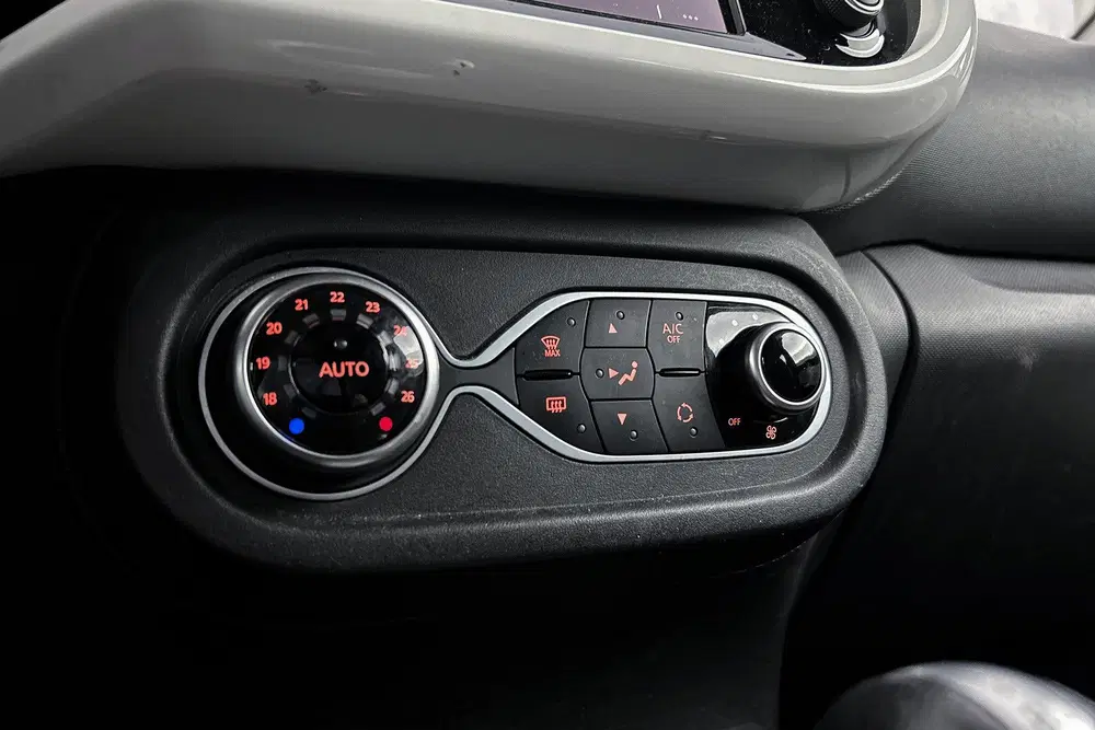 Renault Twingo R80 Collection uit 2021, foto 18