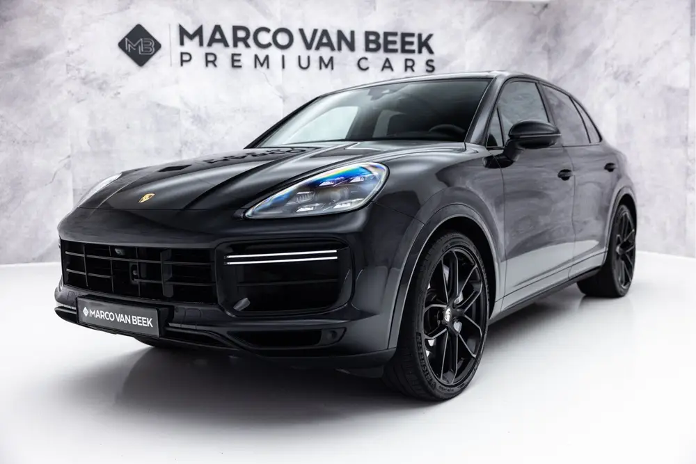 Porsche Cayenne 4.0 Turbo | Pano | 4W Sturing | 22" GT | Bur uit 2019