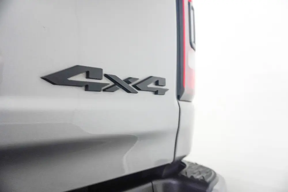 Dodge Ram 1500 5.7 V8 4x4 Crew Cab Rebel uit 2020, foto 19