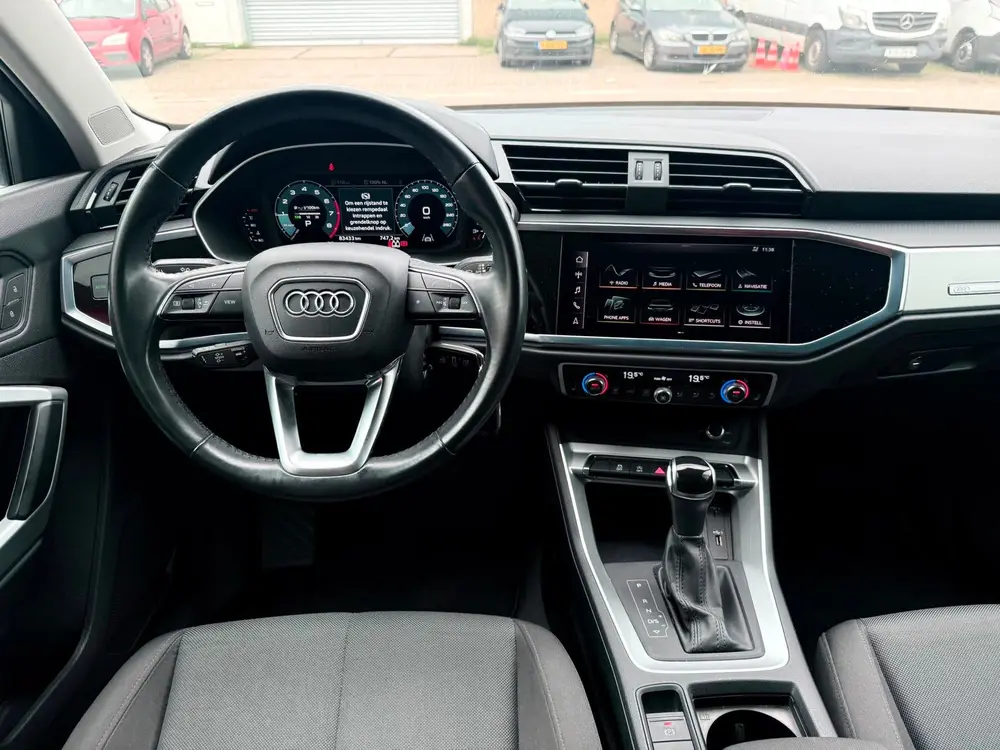 Audi Q3 35 TFSI Advanced Pro Line Automaat uit 2019, foto 12