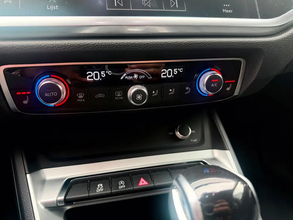 Audi Q3 35 TFSI Advanced Pro Line Automaat uit 2019, foto 17