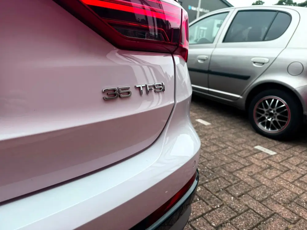 Audi Q3 35 TFSI Advanced Pro Line Automaat uit 2019, foto 6