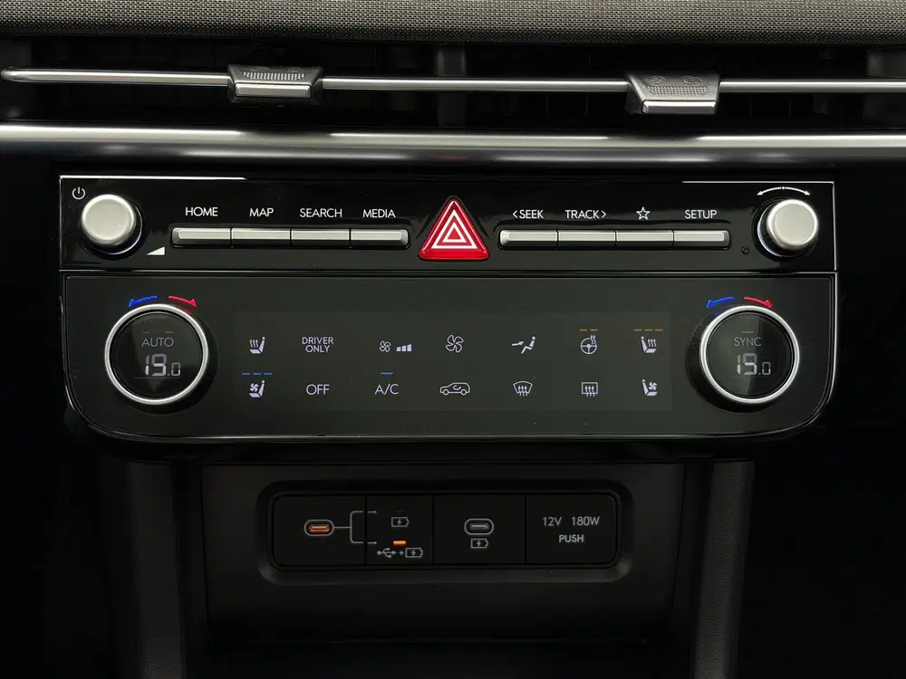 Hyundai TUCSON 1.6 T-GDI PHEV Premium Sky 4WD uit 2024, foto 13