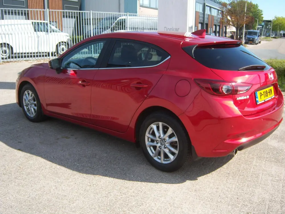 Mazda 3 Skyactive-G 120 pk Aut. GT-M Carplay uit 2019, foto 3