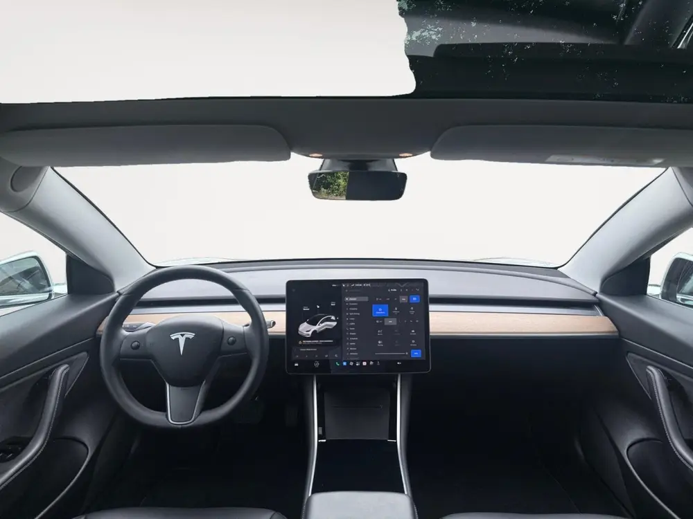 Tesla Model 3 Standard RWD Plus 60 kWh 87,8% SoH | 448Km Act uit 2020, foto 17
