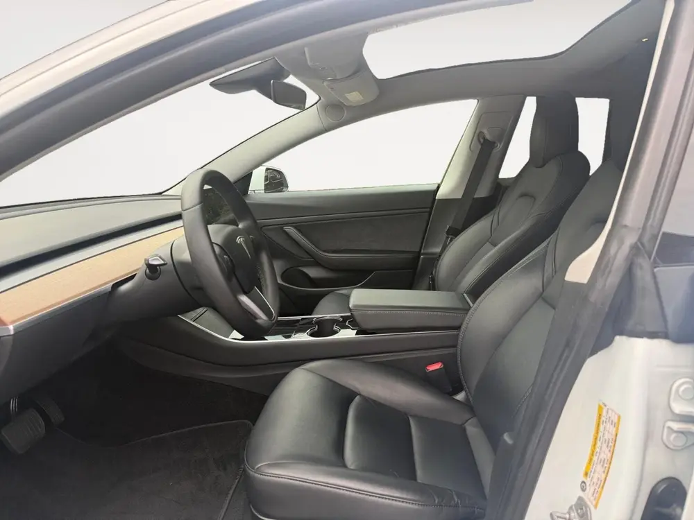 Tesla Model 3 Standard RWD Plus 60 kWh 87,8% SoH | 448Km Act uit 2020, foto 19