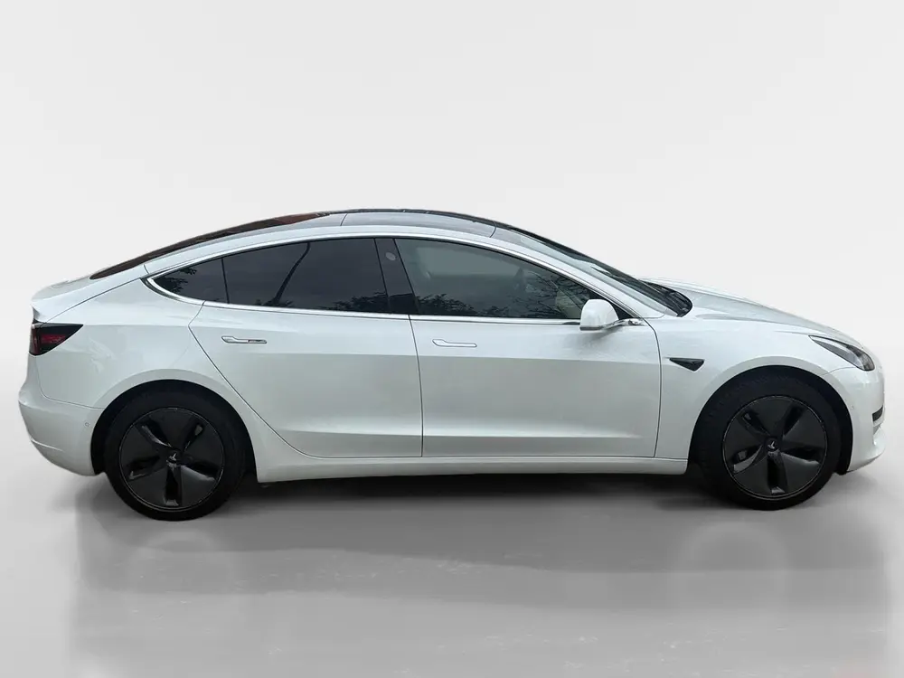 Tesla Model 3 Standard RWD Plus 60 kWh 87,8% SoH | 448Km Act uit 2020, foto 4