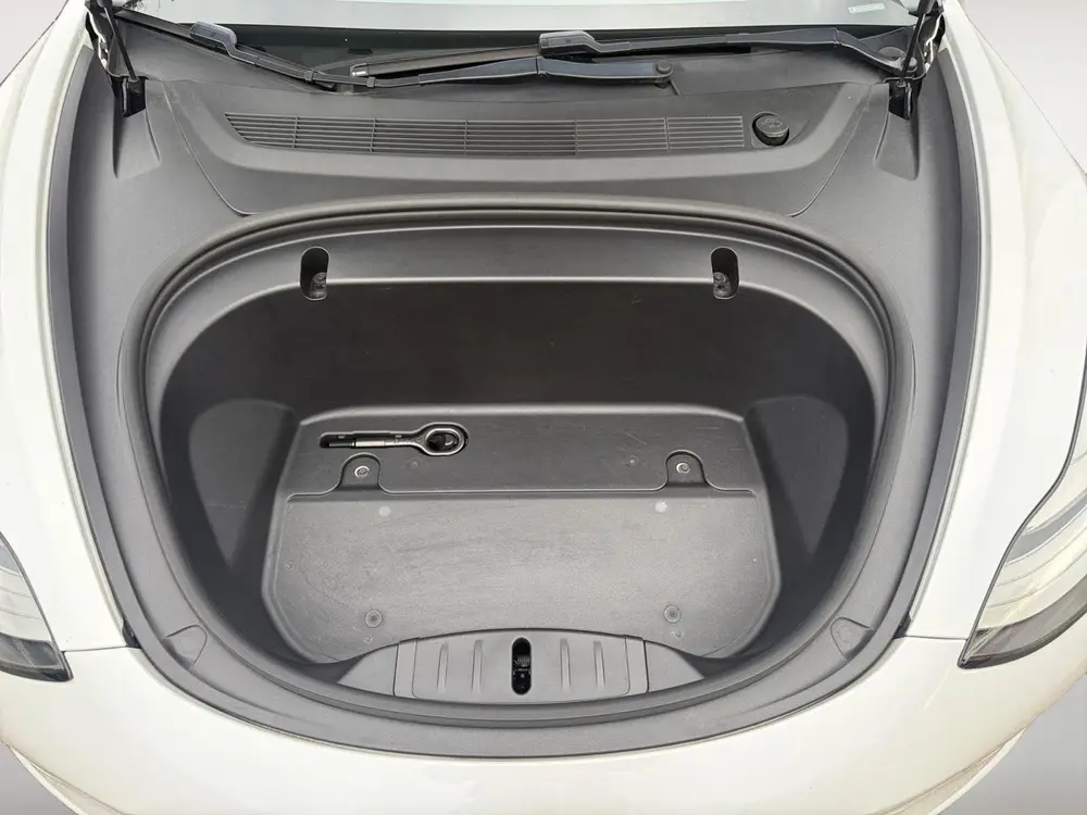 Tesla Model 3 Standard RWD Plus 60 kWh 87,8% SoH | 448Km Act uit 2020, foto 9