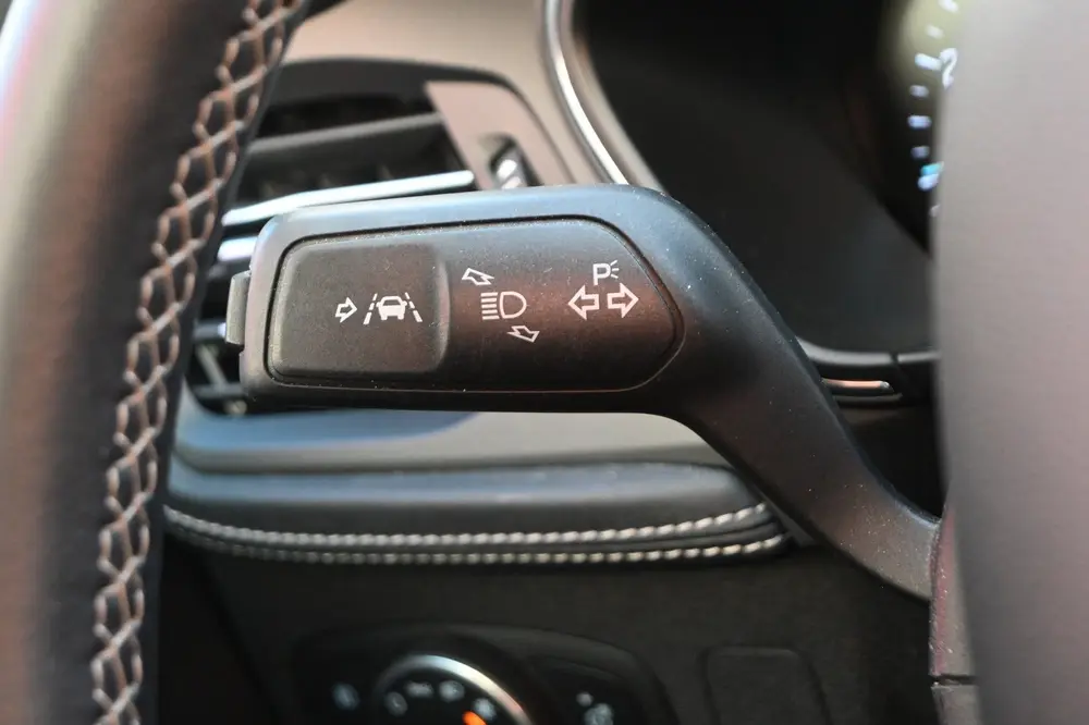 Ford Focus 1.0 EcoBoost 125pk Vignale | Elektr. stoel | LED uit 2019, foto 19
