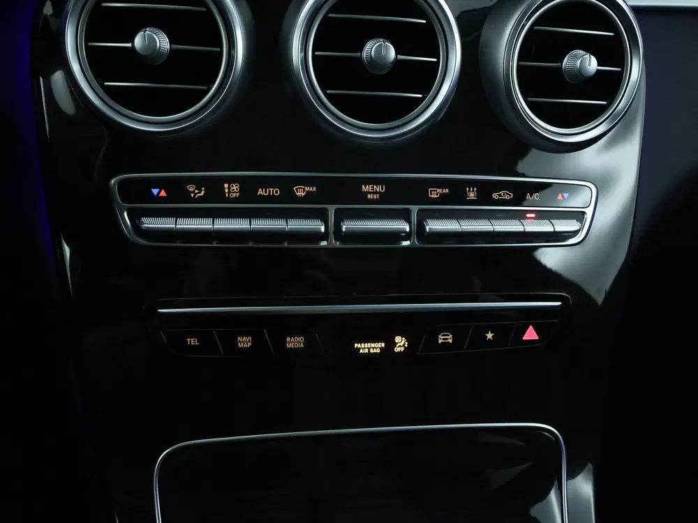 Mercedes-Benz GLC 300 e 4MATIC Premium Plus uit 2021, foto 11