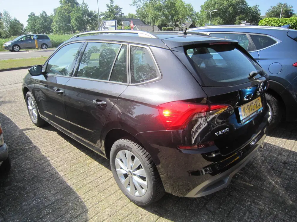 Skoda Kamiq 1.0 TSI Ambition uit 2021, foto 4