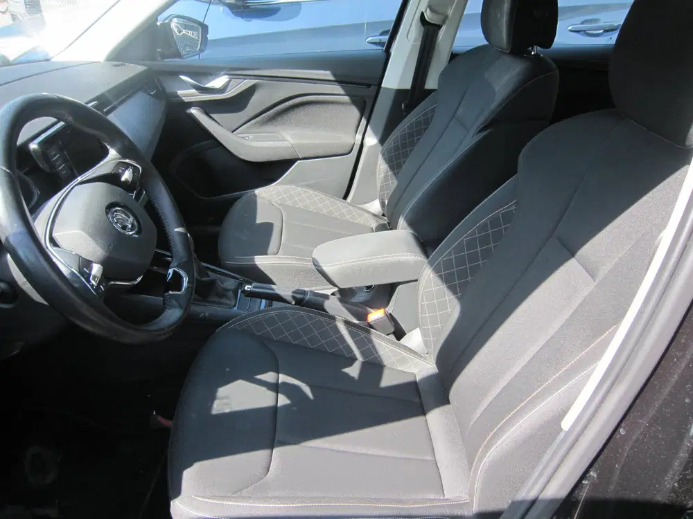 Skoda Kamiq 1.0 TSI Ambition uit 2021, foto 7