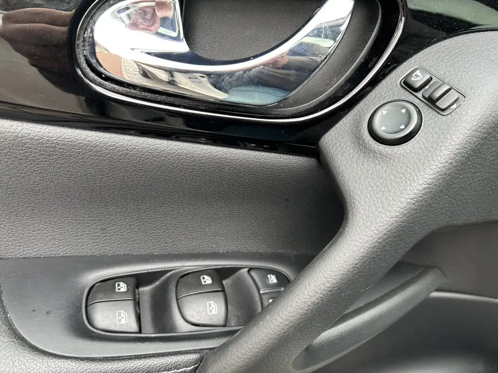 Nissan Qashqai 1.3 DIG-T N-Connecta panorama dak 74.000 km N uit 2019, foto 11