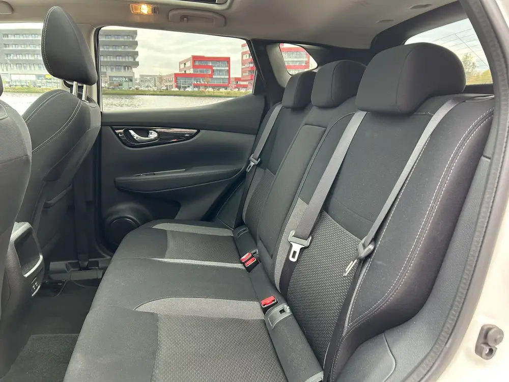 Nissan Qashqai 1.3 DIG-T N-Connecta panorama dak 74.000 km N uit 2019, foto 20