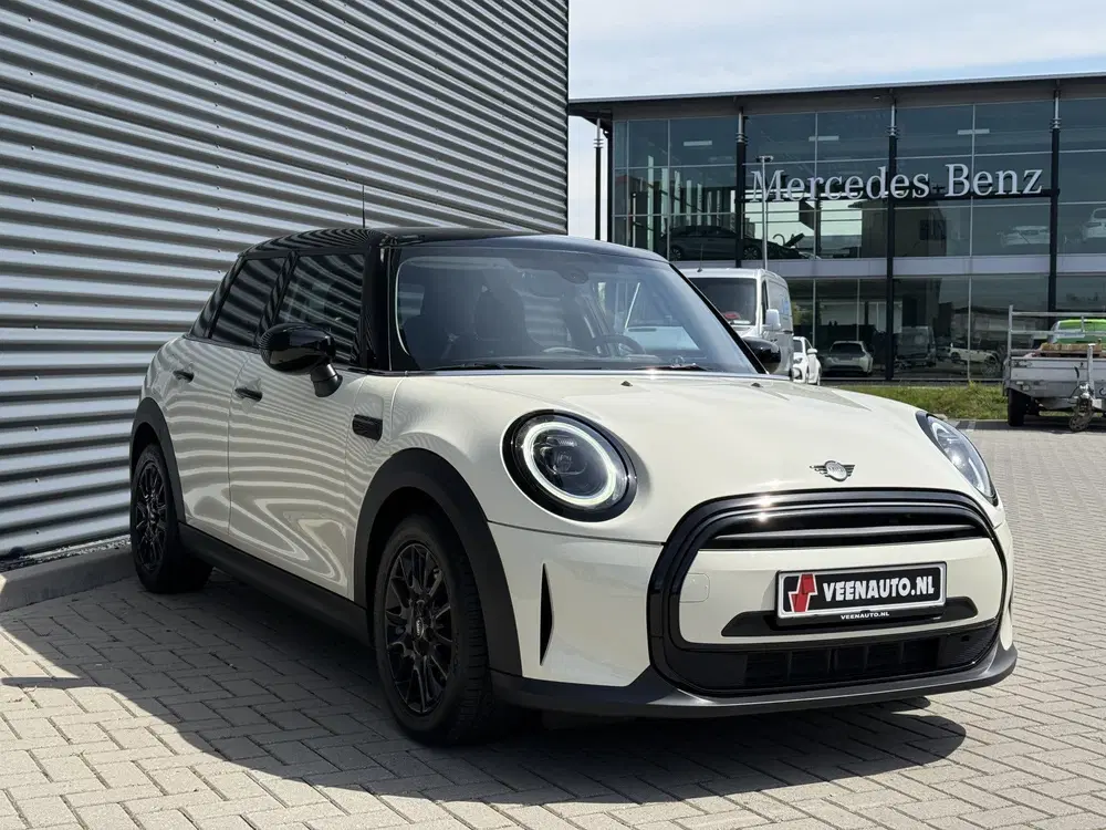 Mini Cooper 1.5 Cooper One Aut. (bj 2022 uit 2022, foto 3