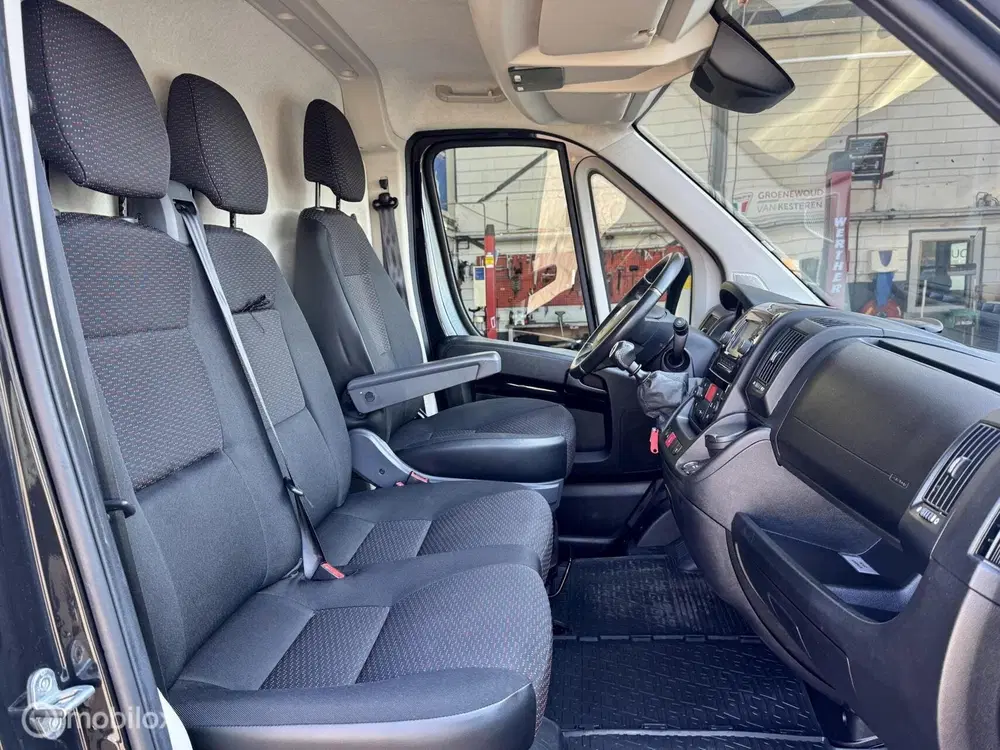 Citroën Jumper Citroen Jumper bestel 35 2.2 BlueHDi 165pk uit 2021, foto 6