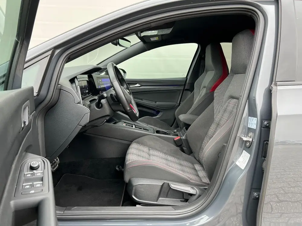 Volkswagen Golf 2.0 GTI 245 PK | Keyless | HUD | IQ. Light | uit 2020, foto 4