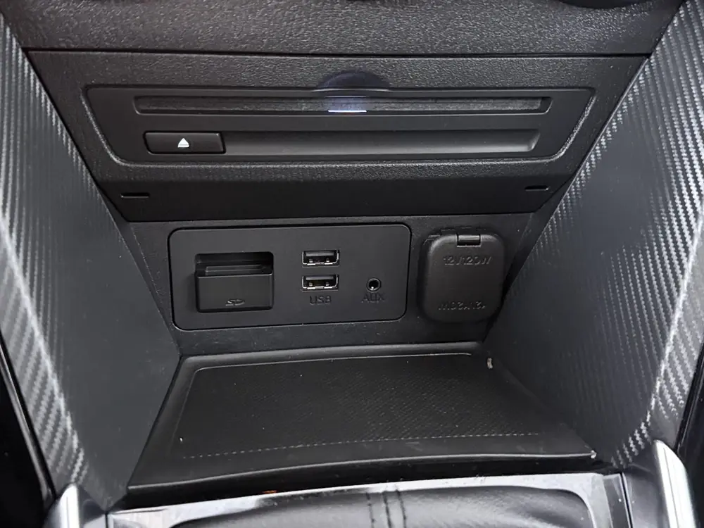 Mazda 2 1.5 Skyactiv-G Sport Selected | Navigatie | Camera | uit 2019, foto 13