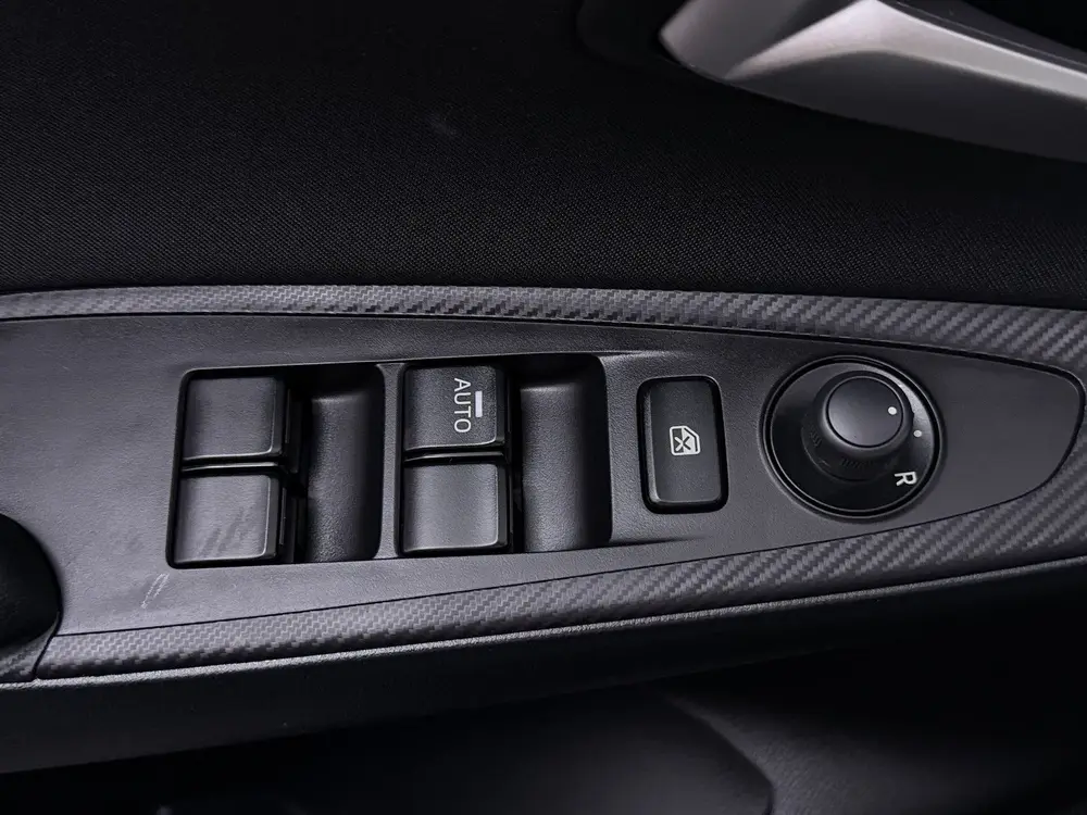 Mazda 2 1.5 Skyactiv-G Sport Selected | Navigatie | Camera | uit 2019, foto 20