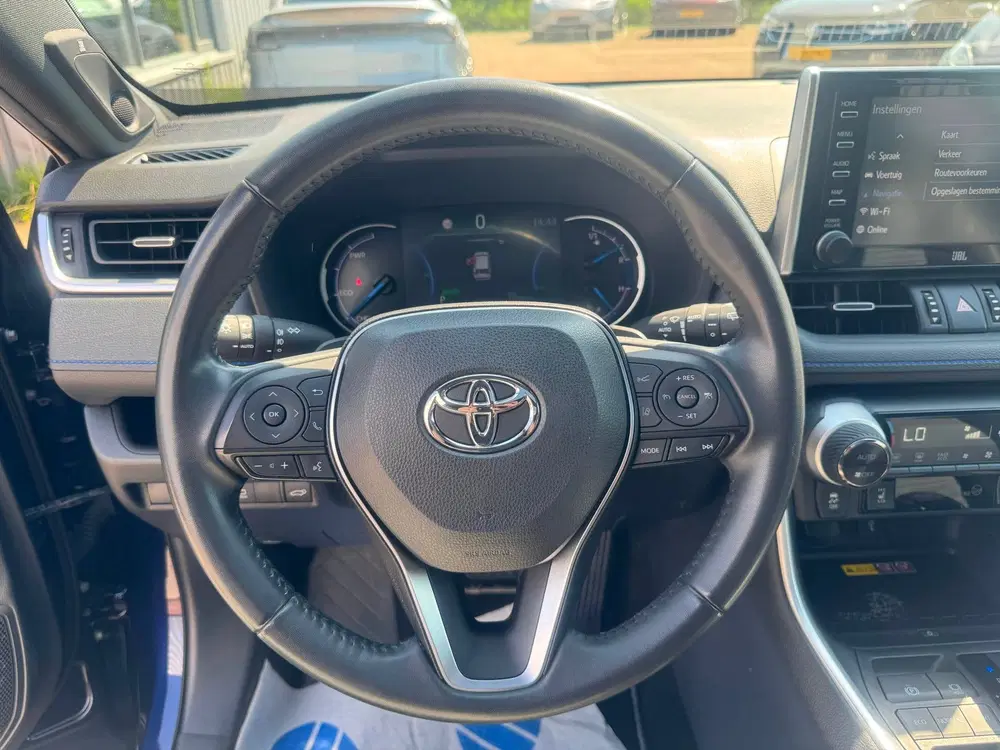 Toyota RAV 4 2.5 Hybrid Bi-Tone Facelift uit 2022, foto 17
