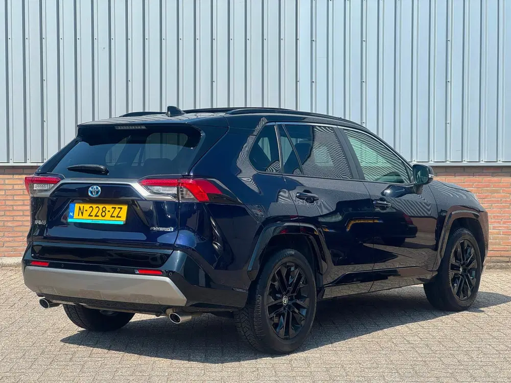 Toyota RAV 4 2.5 Hybrid Bi-Tone Facelift uit 2022, foto 8