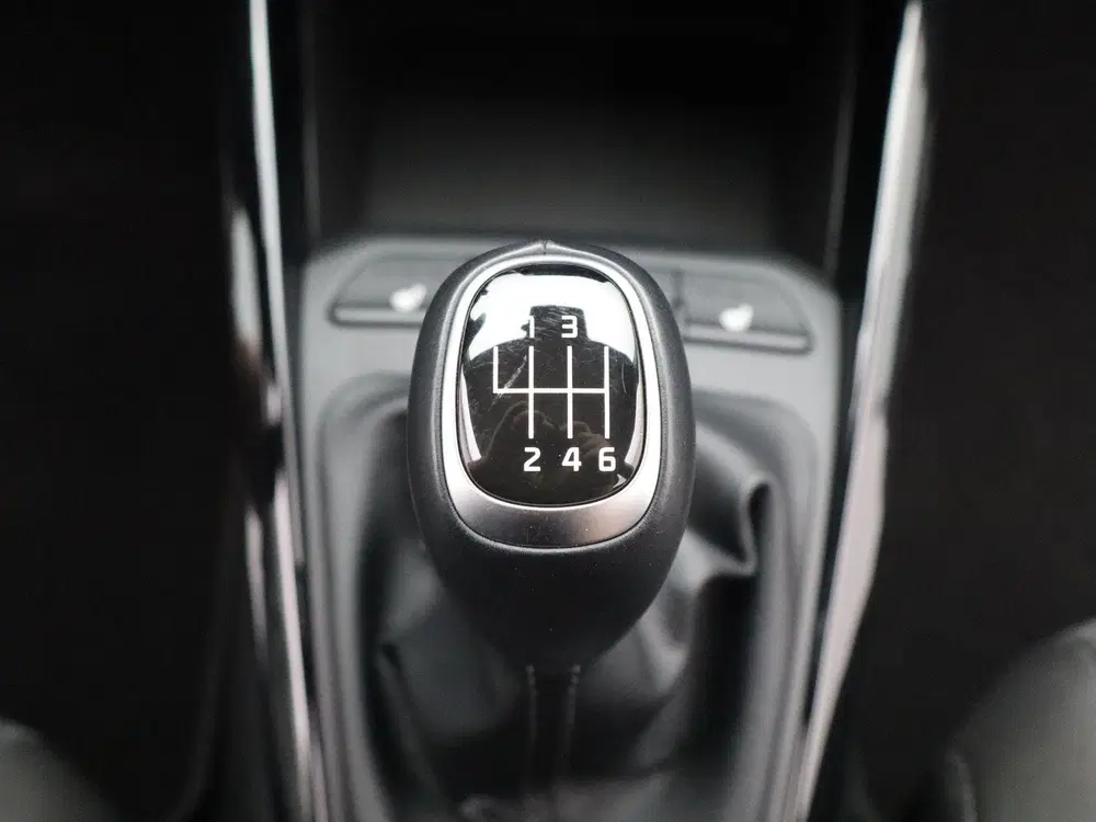 Kia Stonic 1.0 T-GDi MHEV DynamicPlusLine uit 2025, foto 20